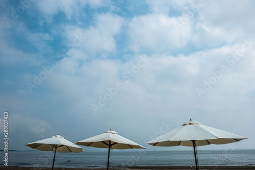 青島　夏のビーチ風景6 © 松本 伸男