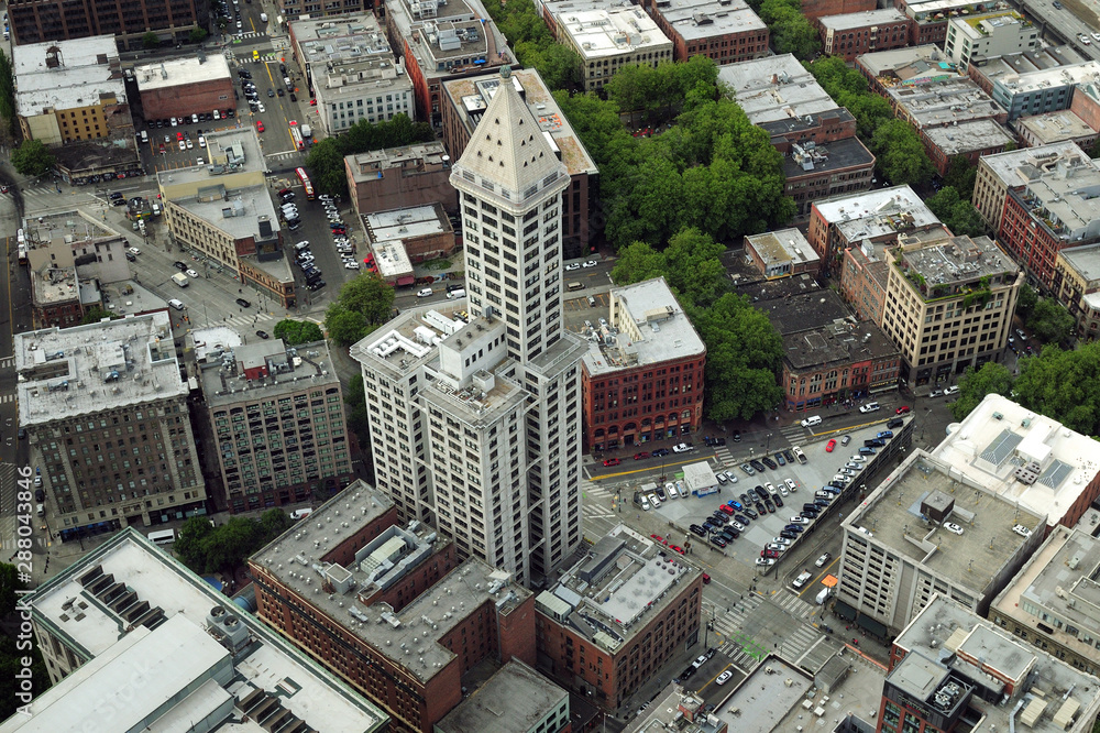 Fototapeta premium Bird's Eye View On Smith Tower Washington USA