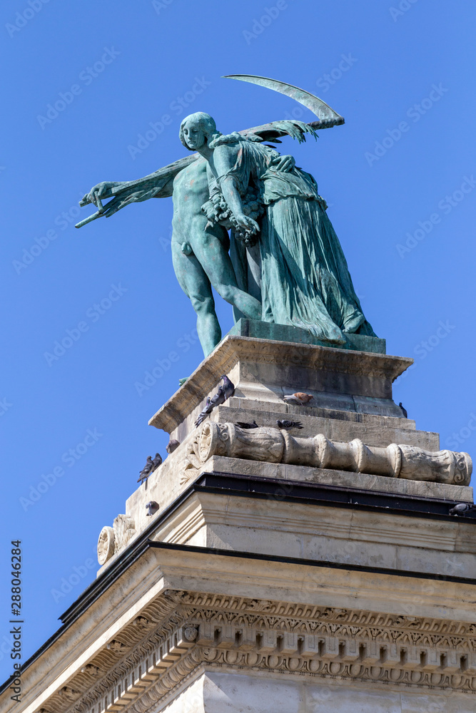 Obraz premium Hero Square in Budapest, Hungary