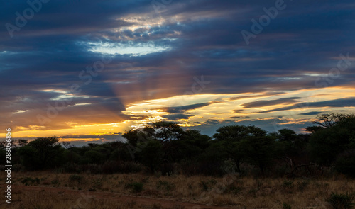 Abendhimmel ueber Namibia