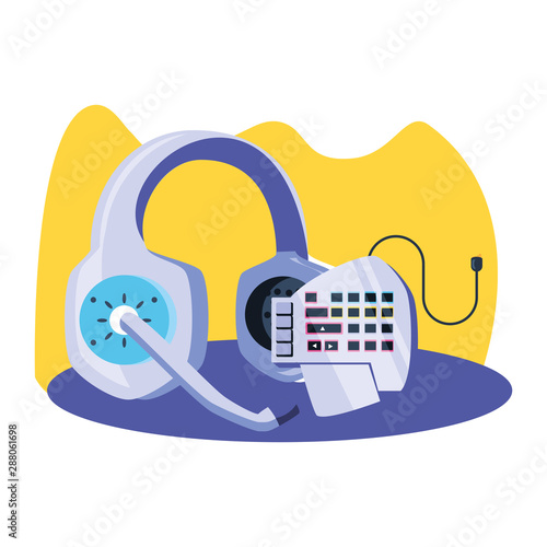 headset audio communicator with keypad