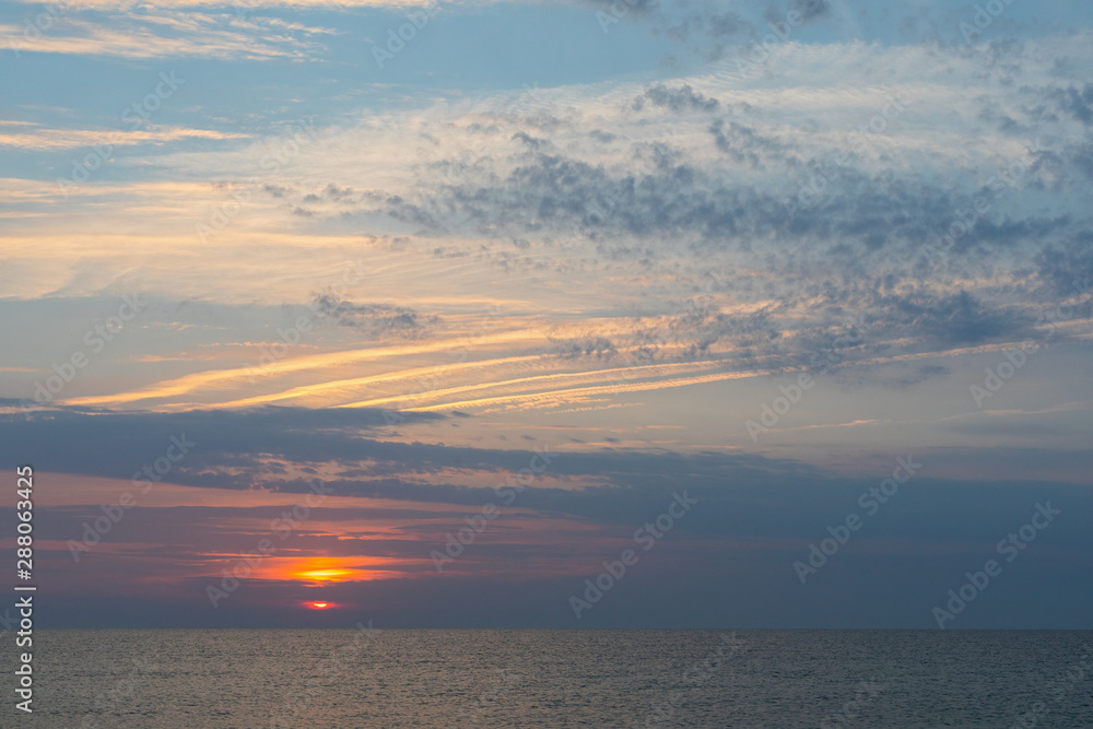 Fototapeta premium Sunrise at Vama Veche, Romania