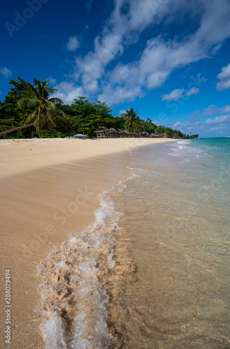 Obraz na płótnie Tropical white sand beach at Lalomanu in Samoa w salonie