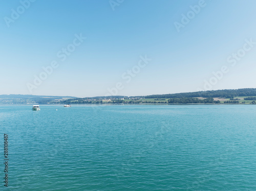 Schweizer Seenlandschaft - Der Hallwilersee. Blick von Beinwil am see nach Norden des sees, richtung Meisterschwanden photo