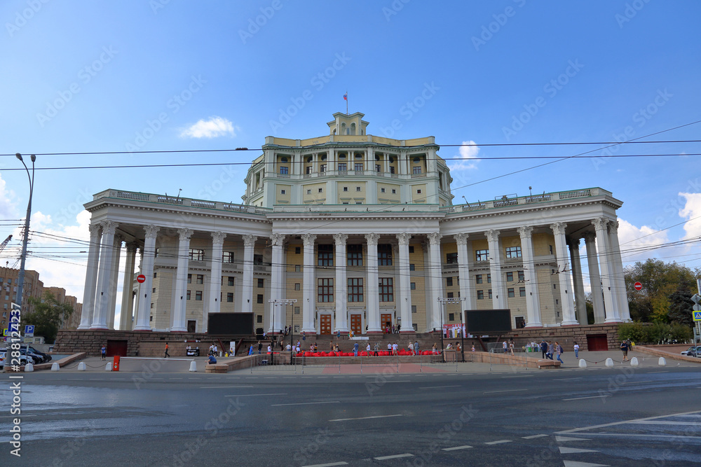 Fototapeta premium The building of the Academic Drama Theater of the Russian Army. The biggest scene in Europe. Moscow, Russia 