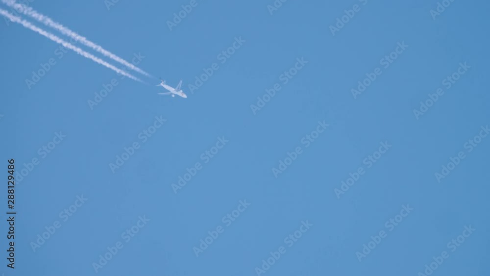 Airliner flying high Airliner flying high