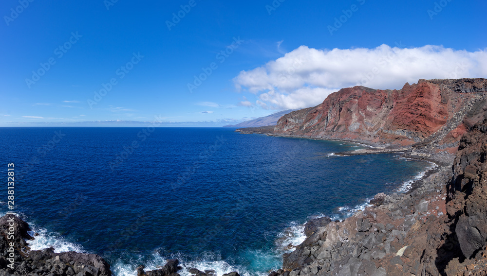 El Hierro, Kanarische Inseln - Küste an der Bucht Bahia de Naos westlich von La Restinga El Hierro, Kanarische Inseln - Küste an der Bucht Bahia de Naos westlich von La Restinga