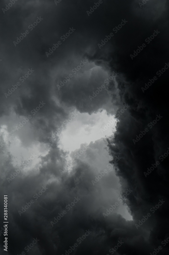 Obraz premium dark thunderclouds