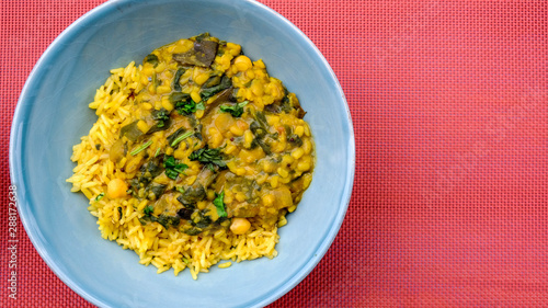 Indian Lentil and Spinach Curry With Rice