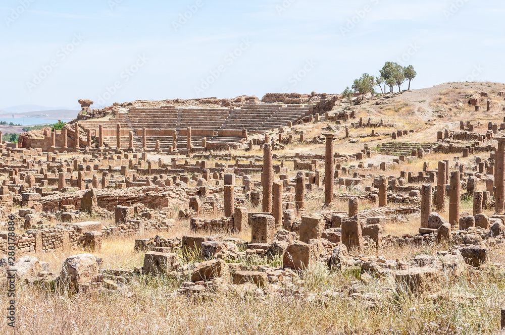 Φωτογραφία Timgad, Algeria - 05/07/2015: Ruins of ancient Roman city of Timgad/Thamugadi