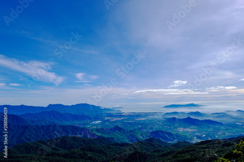 Fototapeta Naklejka Na Ścianę i Meble -  panoramic view of mountains