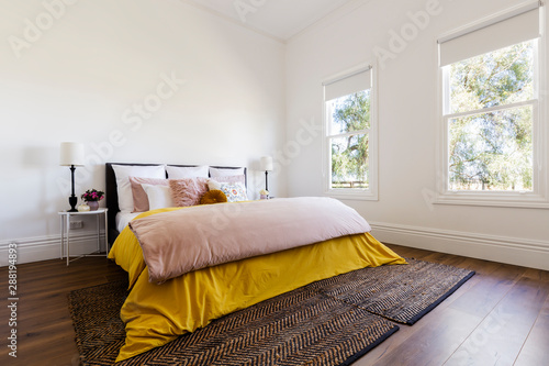 Stunning master bedroom photo