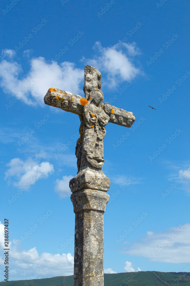 Cruceiro en el Camino de Santiago / Cruceiro on the Camino de Santiago. Fisterra. A Coruña