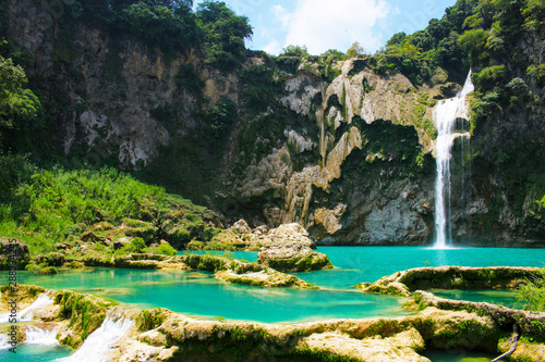 Tableau sur toile Cascada azul turqueza