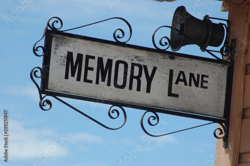 Fotografie memory lane sign