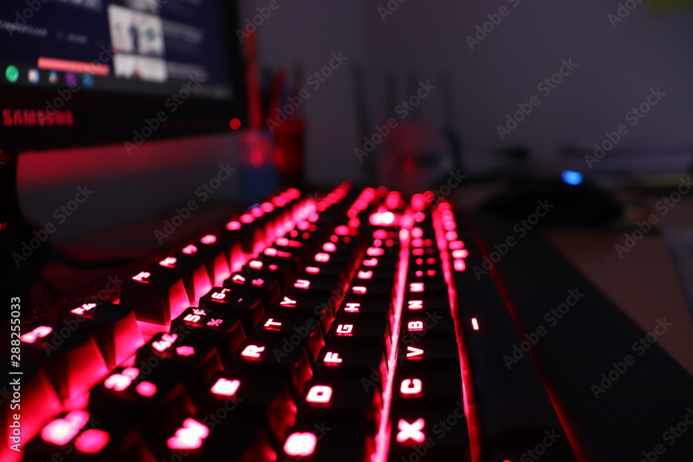 keyboard red light