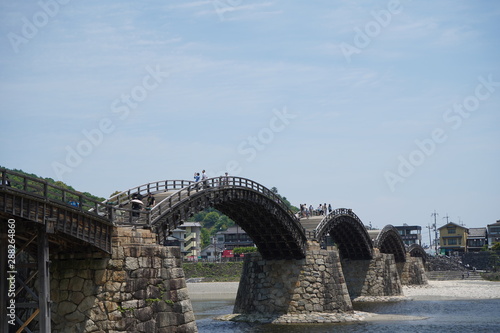 錦帯橋と岩国 © marutarooZ