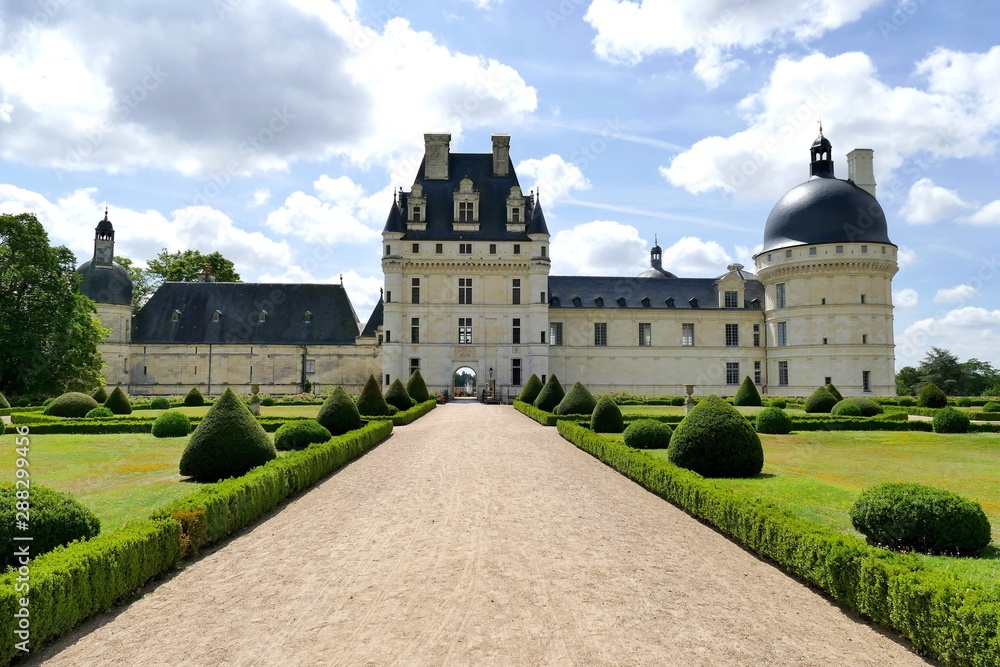 Façade du château de Valençay, Indre, France