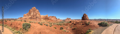 La Sal Mountains viewpoint, panoramic view of Arches National Park © jovannig