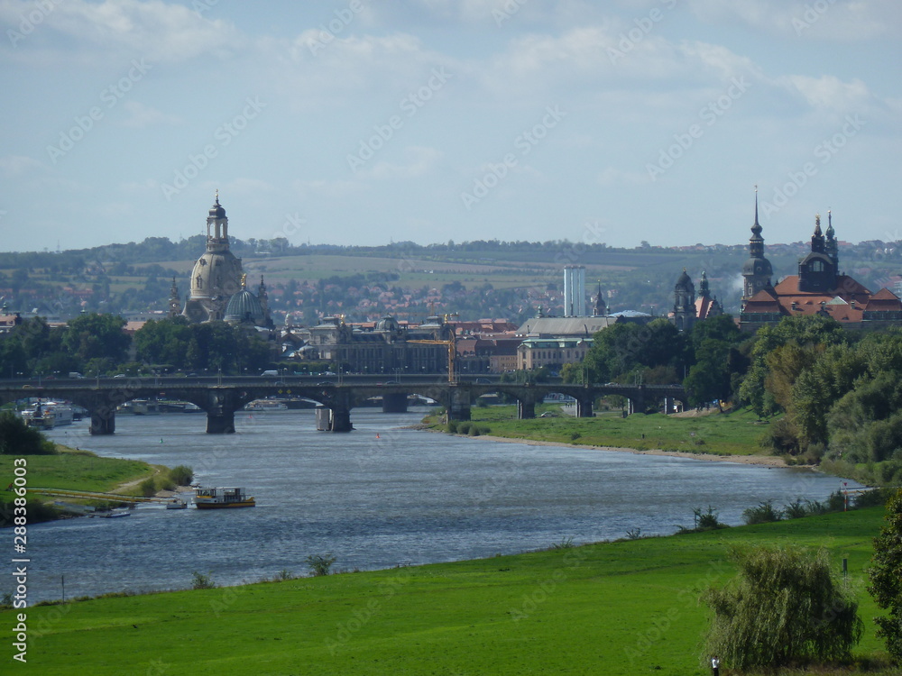 Obraz premium Blick Richtung Dresden-Altstadt