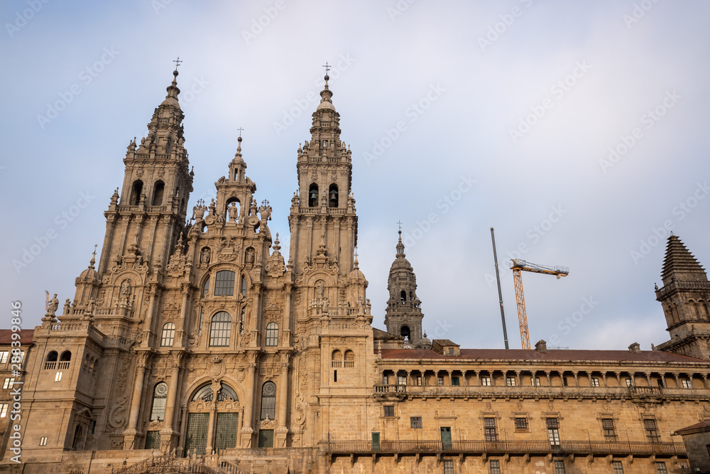 Facgada del Obradoiro del Obradoiro de la Catedral de Santiago de Compostela. Galicia, España.