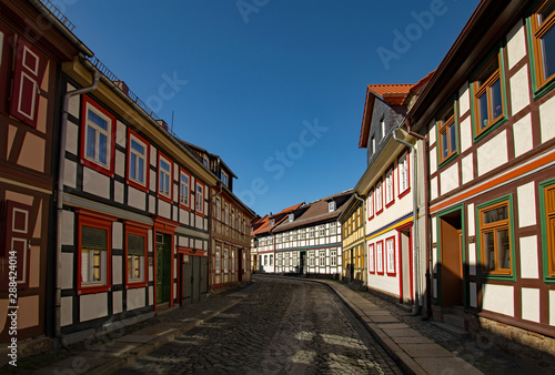 Fachwerkhäuser in der Altstadt von Wernigerode im Harz in Sachsen-Anhalt, Deutschland  © Lapping Pictures