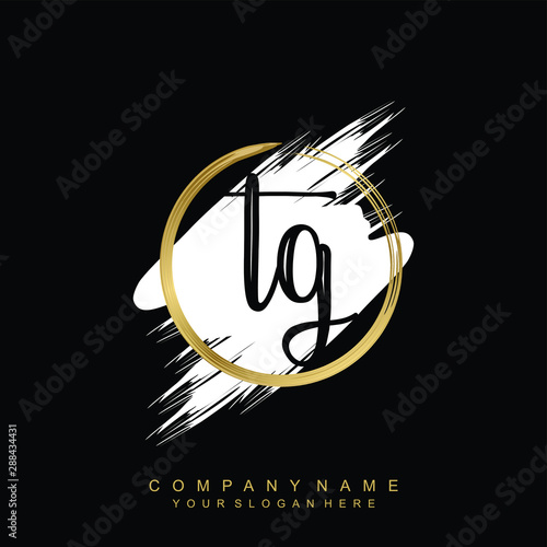 TG initials handwriting logo, with brush template and brush circle