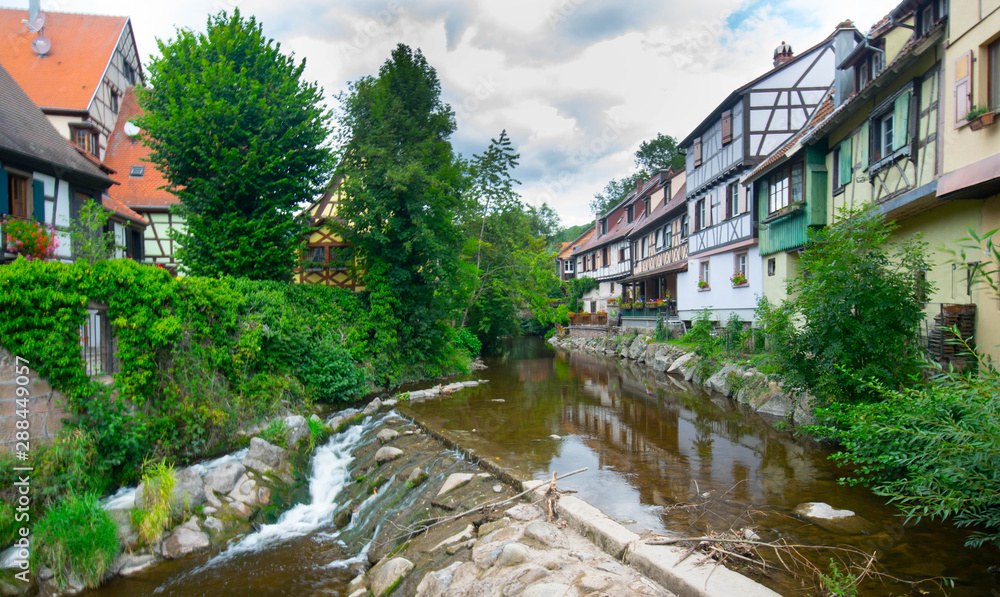 Fototapeta premium Wunderschönes Dörfchen Kaysersberg im Elsass