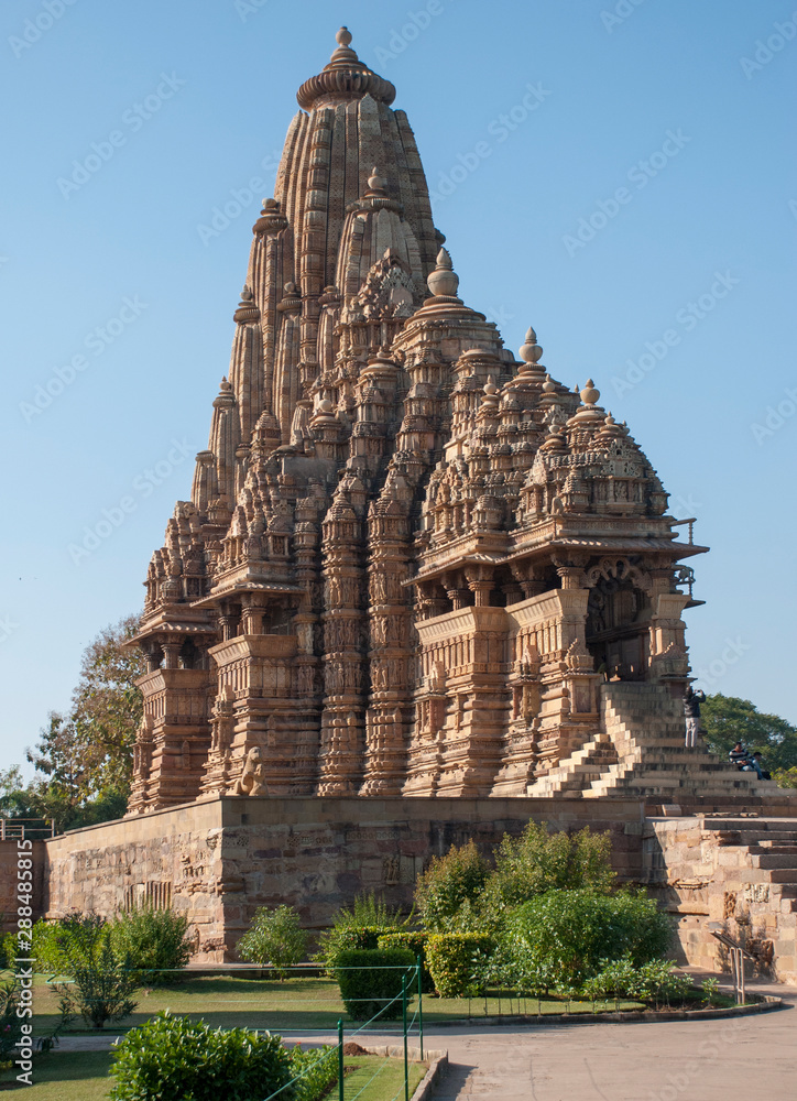 Kandariya Mahadeva Temple, Khajuraho, India Kandariya Mahadeva Temple, Khajuraho, India