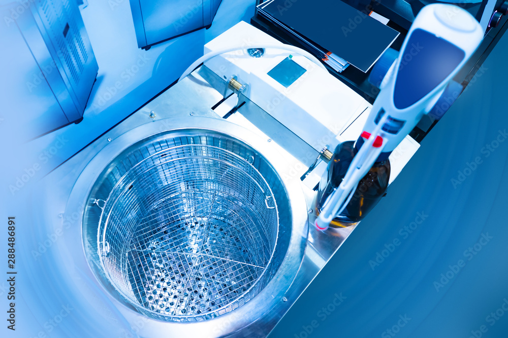 Sterilizer laboratory glassware. Laboratory autoclave for sterile