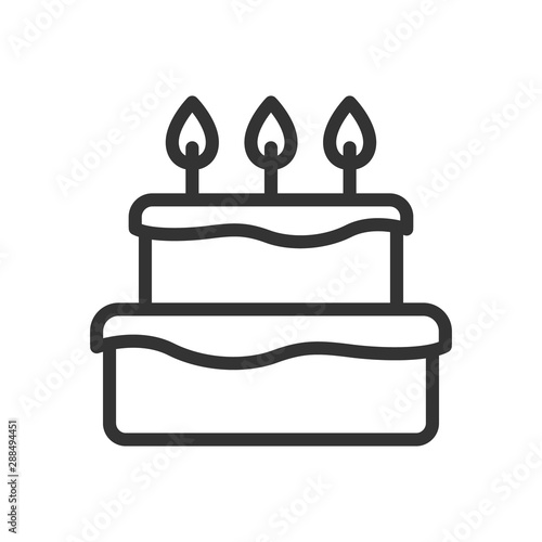 christmas cake outline vector icon isolated on white background. christmas cake flat icon for web, mobile and user interface design. winter holidays concept