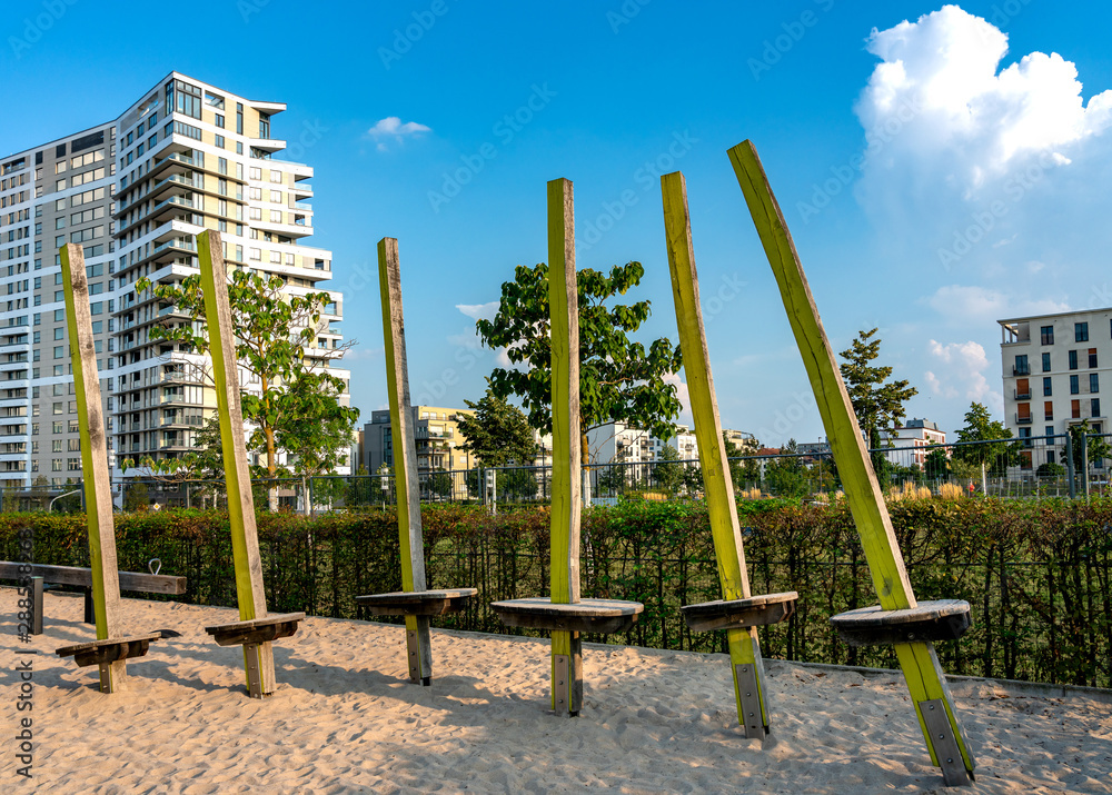 Fototapeta premium Spielplatz in dem neuen Europaviertel in Frankfurt