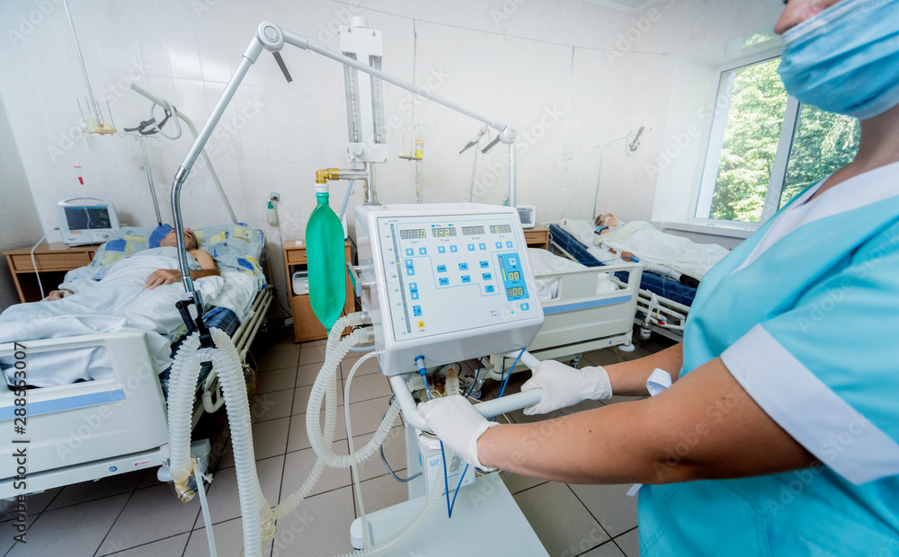 Doctor give resuscitation to patient in the emergency room. Cardiac massage Doctor give resuscitation to patient in the emergency room. Cardiac massage