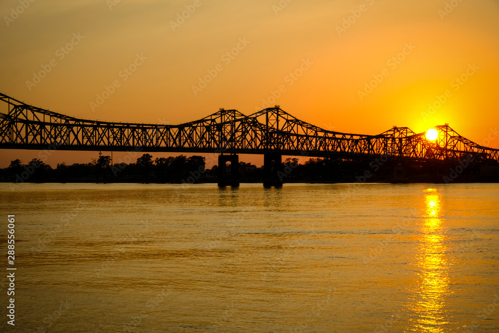 Tramonto sul Mississippi