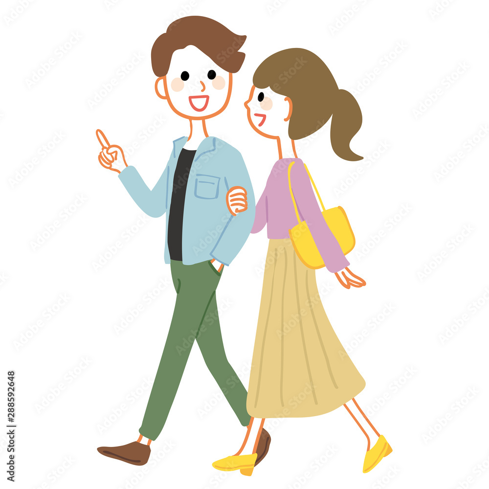 話しながら歩く若いカップル 春服 話しながら歩く若いカップル 春服