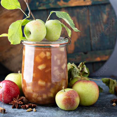 Принти на полотні Apple pie filling in a jar