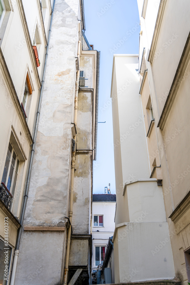 The architecture of the old Parisian courtyards