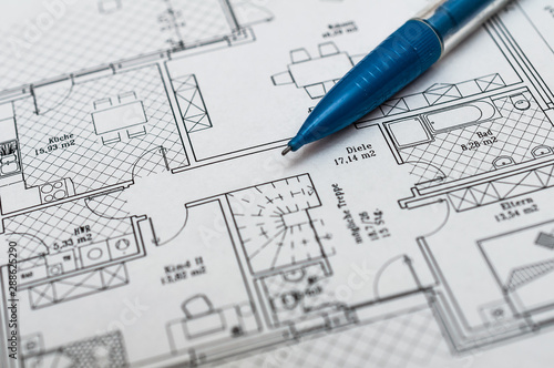 Hausplanung für das Eigenheim © Stockfotos-MG