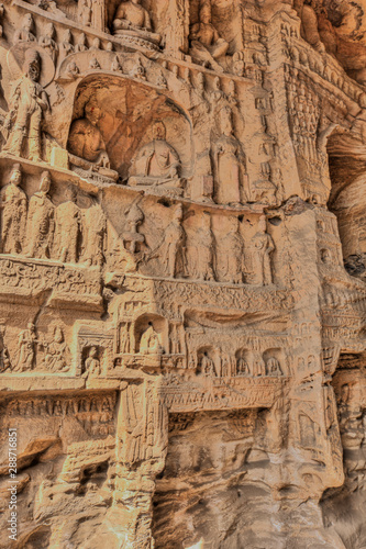 Weathered figurines in cave 14 of the Yungang Grottoes near Datong © Vermeulen-Perdaen