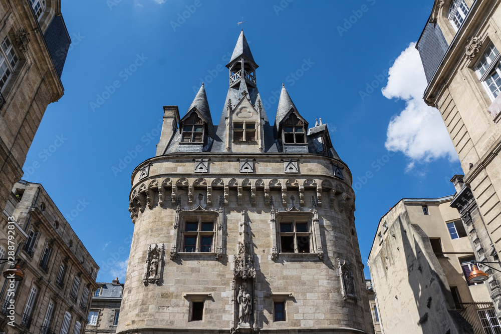 Bordeaux gate Cailhau, medieval door in the Place du Palais