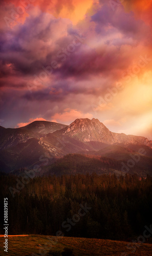 Fototapeta Naklejka Na Ścianę i Meble -  Beauty view on mountains