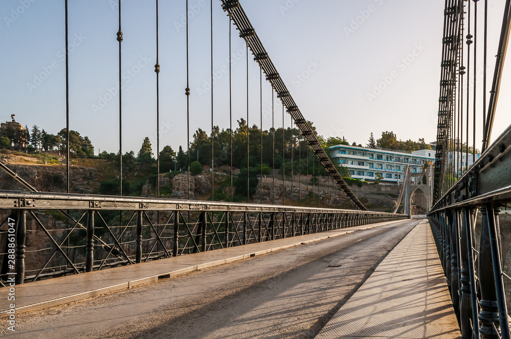 Fototapeta premium Constantine, Algeria - 05/08/2015: Historic bridge in Constantine