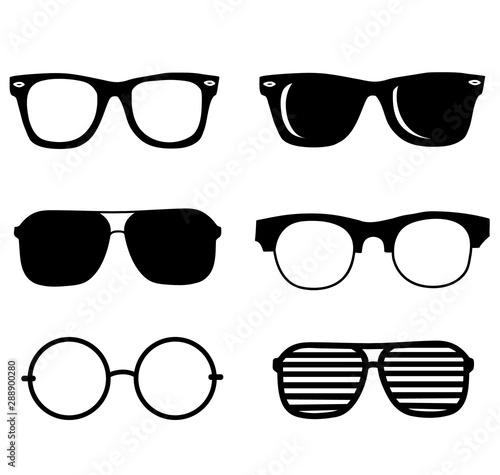 Fotografia hand drawn black sunglasses vector illustration set