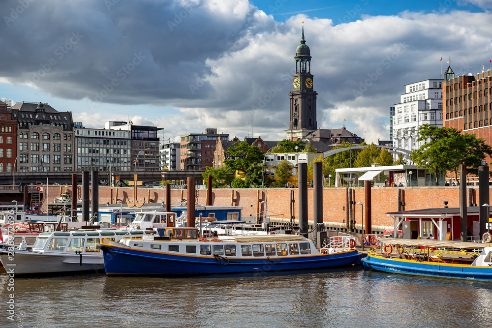 View of Hamburg-mitte and St. Michael's Church across the river Elbe, Germany