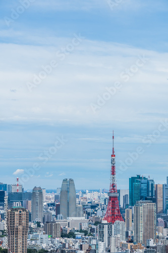 東京タワーと町並みと空