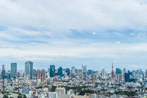 東京タワーと町並みと空