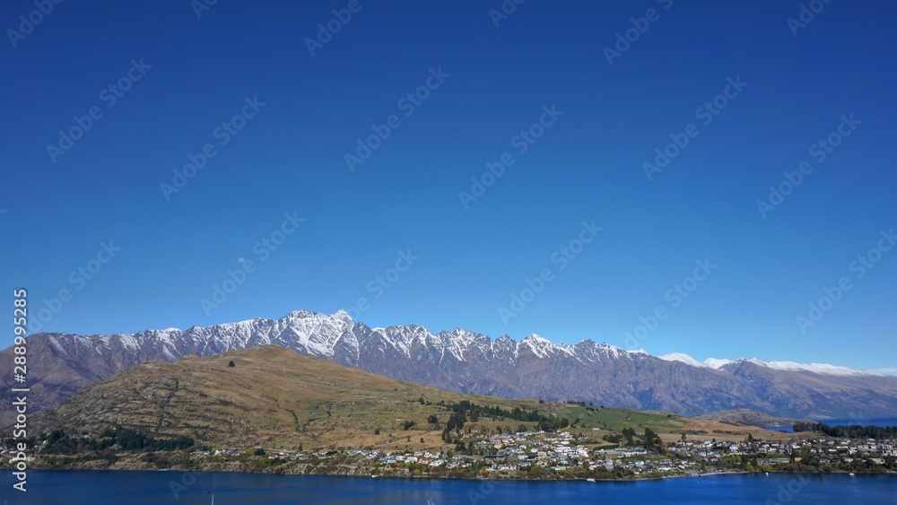 Queenstown Lake Wakatipu Montains Remarkables