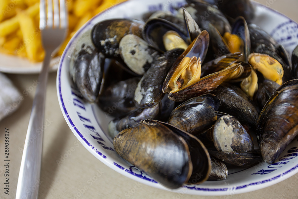 moules et frites moules et frites