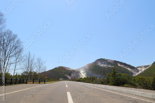 阿寒国立公園硫黄山 photo