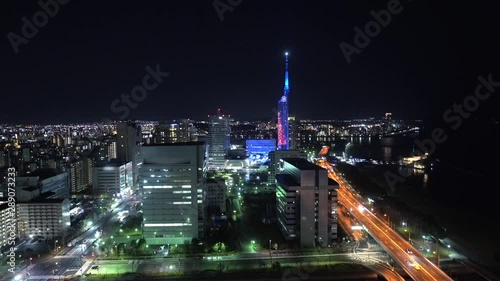 Wallpaper Mural 都市風景　福岡市 ノーマルスピード Torontodigital.ca